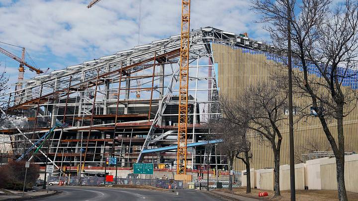 Minnesota to bid for national championship at new Vikings stadium Minnesota to bid for national championship at new Vikings stadium