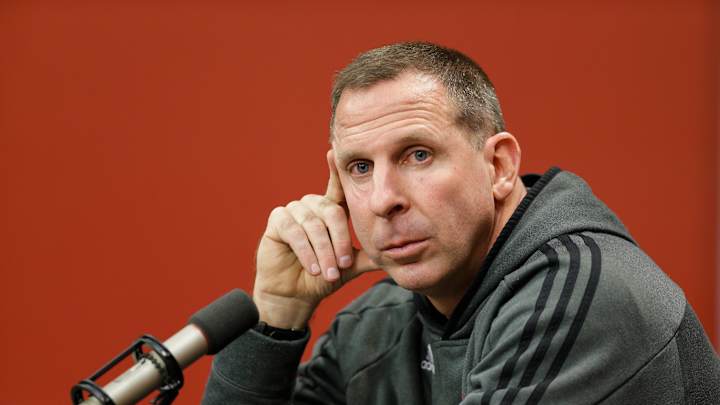 Pelini's job at Youngstown St. to save Nebraska $1.4 million