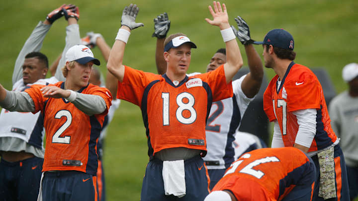 Peyton Manning rolls with the changes in Denver Peyton Manning rolls with the changes in Denver