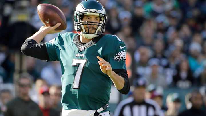 Eagles hopeful to have QB Bradford against Patriots