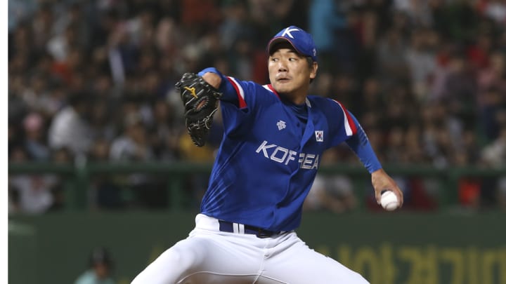 Report: Padres post $2 million bid for Korean pitcher Kim Kwang-hyun Report: Padres post $2 million bid for Korean pitcher Kim Kwang-hyun