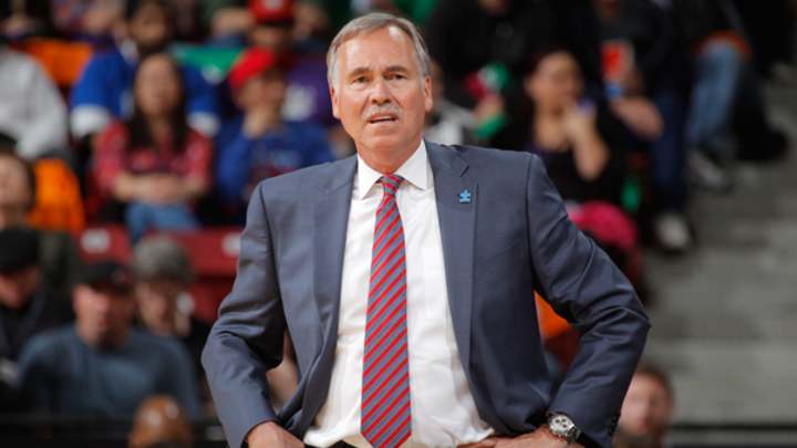 Mike D'Antoni resigns as Lakers coach Mike D'Antoni resigns as Lakers coach