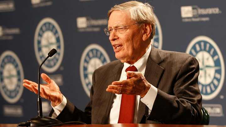 MLB and players union to discuss domestic abuse policy