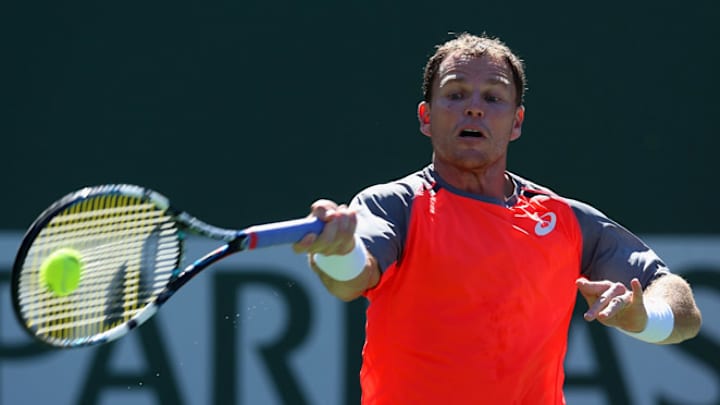 Michael Russell rallies to advance to second round at Indian Wells