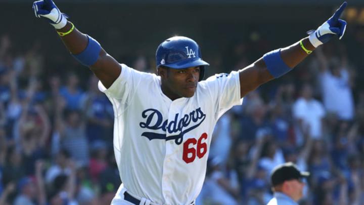Dodgers paying attention to Yasiel Puig's weight