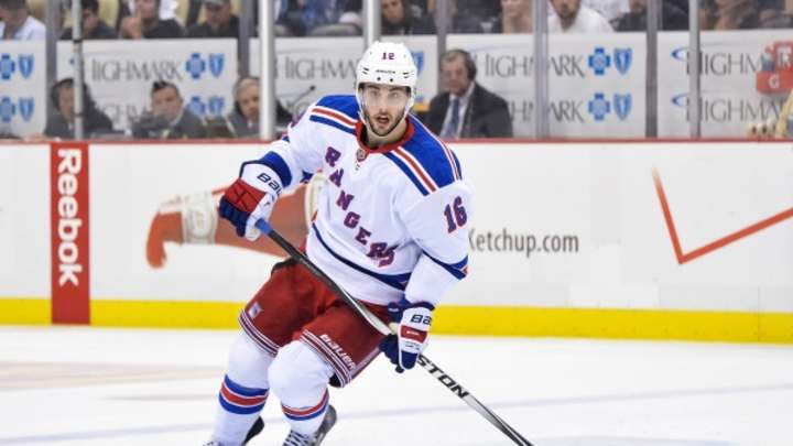 Rangers forward Derick Brassard leaves Game 1 of Eastern Conference Final with injury