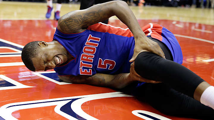 Kentavious Caldwell-Pope suffers sprained left knee in loss to Wizards