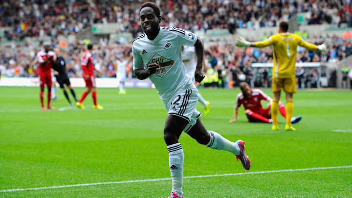 Swansea wins again; Southampton tops West Ham; more EPL Swansea wins again; Southampton tops West Ham; more EPL