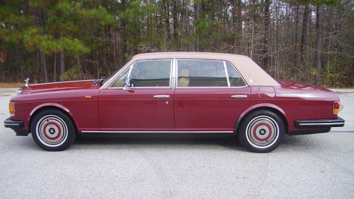 Bobby Cox's 1989 Rolls Royce is on sale for $20,000