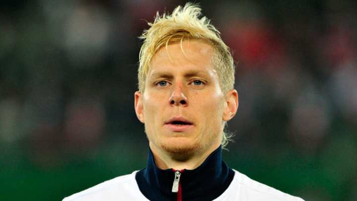 Brek Shea extends Barnsley loan by two months
