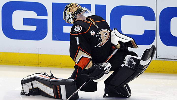 Top Line: NHL playoff goalie shocks; Blackhawks' marked men; more links Top Line: NHL playoff goalie shocks; Blackhawks' marked men; more links