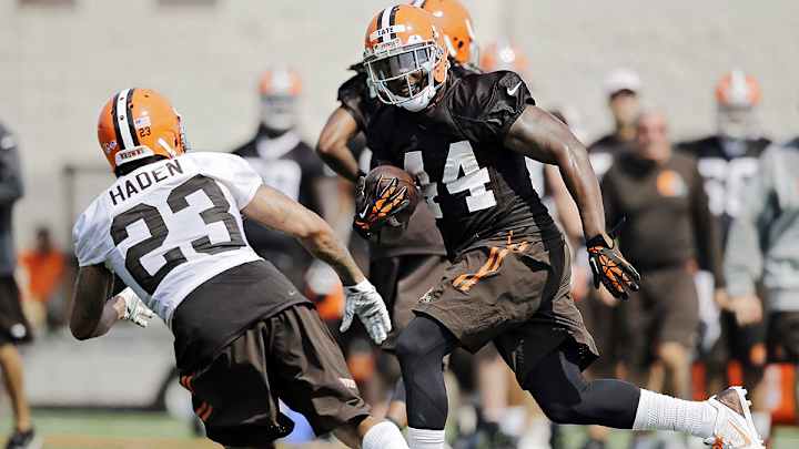 Ben Tate driven to stick as primary back at center of Browns' young core