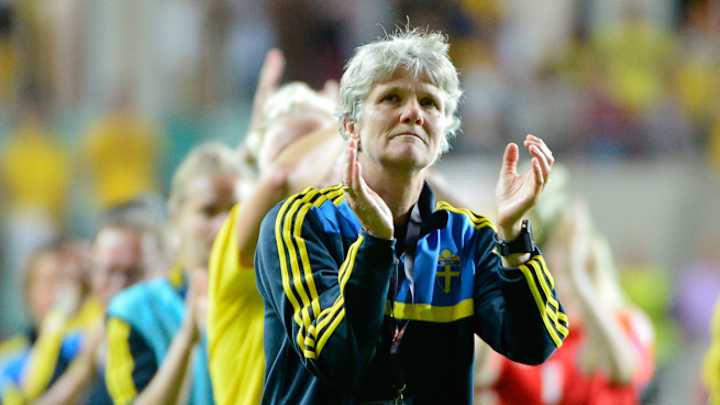 U.S. women have 43-game unbeaten run snapped by Sundhage's Sweden