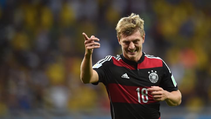 Toni Kroos officially completes transfer to Real Madrid