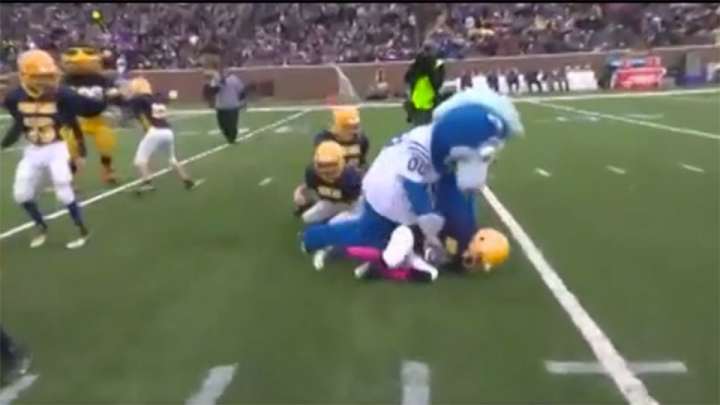 The Colts mascot went crazy while playing a bunch of kids in football