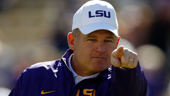 One LSU professor made students correct Les Miles' grammar One LSU professor made students correct Les Miles' grammar