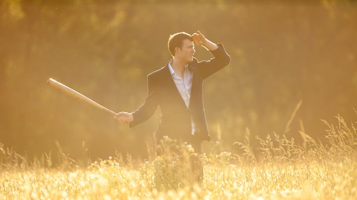 12 Stock Photo Models Who Are Playing Sports Wrong 12 Stock Photo Models Who Are Playing Sports Wrong