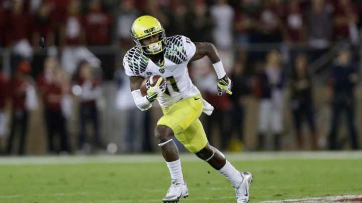 Report: Oregon WR Bralon Addison tears ACL in left knee