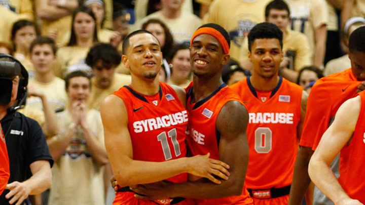 Tyler Ennis plays hero vs. Pitt as Syracuse stays unbeaten (Video); more Wednesday hoops
