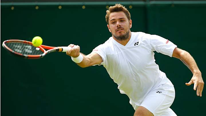 Wawrinka easily reaches the fourth round at Wimbledon