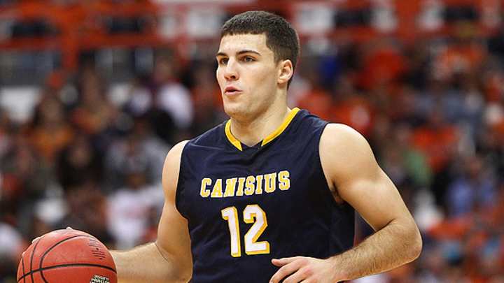 The Chalkboard: Canisius scorer Billy Baron breaks down the pick-and-roll The Chalkboard: Canisius scorer Billy Baron breaks down the pick-and-roll