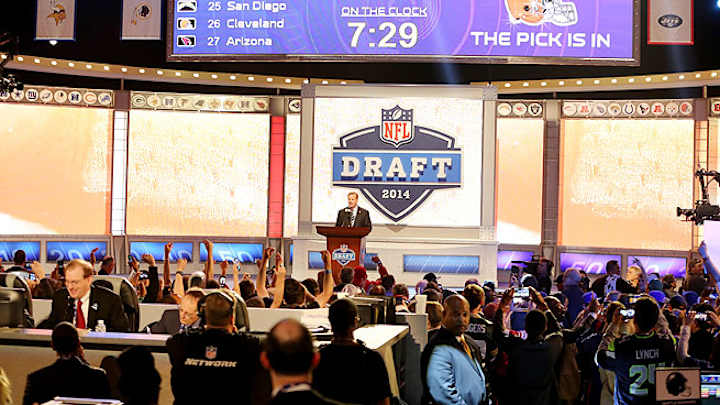 Eleven cities interested in hosting NFL draft if it leaves NYC, per source