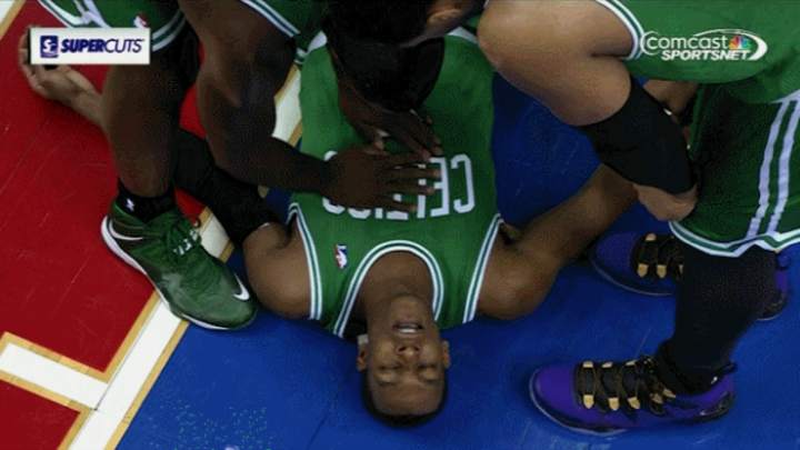 Watch: Rajon Rondo 'resuscitated' by Celtics teammates