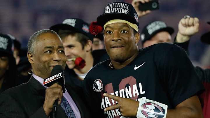 Here's Jameis Winston and Florida State walking past a crab restaurant