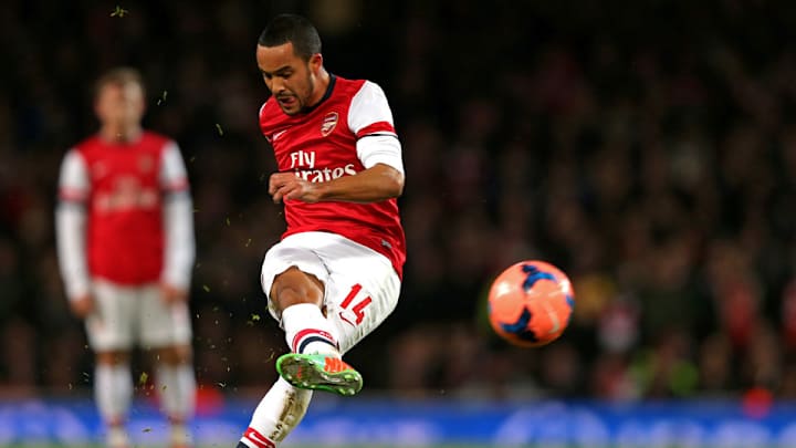 Arsenal forward Theo Walcott set to return in October