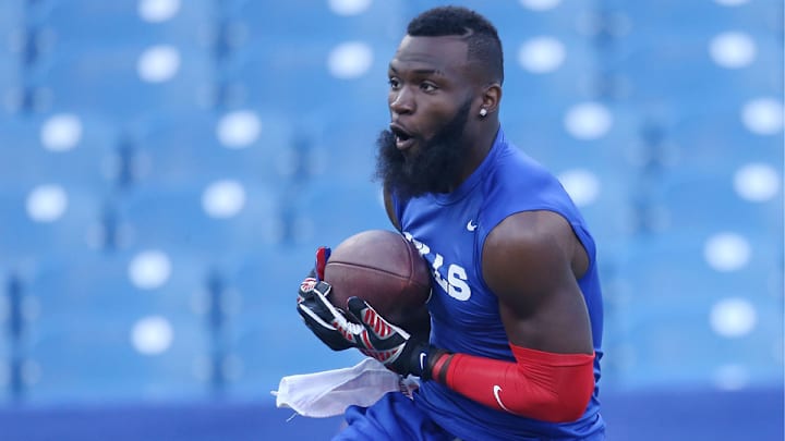 Bills not actively seeking to trade Mike Williams but will listen to offers Bills not actively seeking to trade Mike Williams but will listen to offers