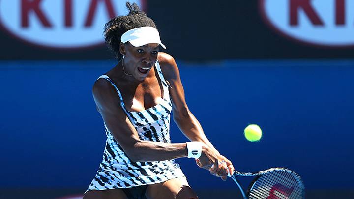 Djokovic, Serena easily advance at Australian Open; Venus ousted