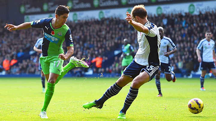 Watch: Newcastle's Ayoze Perez scores brilliant back-heel goal