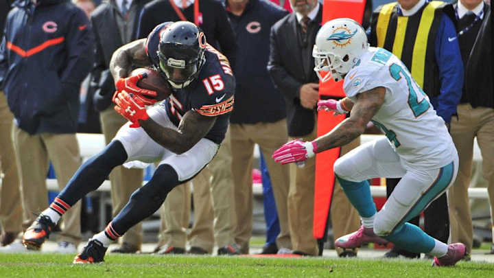 Bears WR Brandon Marshall left game with ankle injury