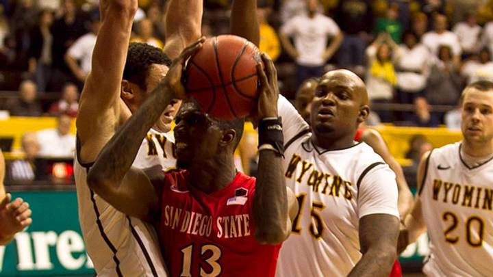 No. 5 San Diego State's offense struggles in stunning upset loss to Wyoming No. 5 San Diego State's offense struggles in stunning upset loss to Wyoming