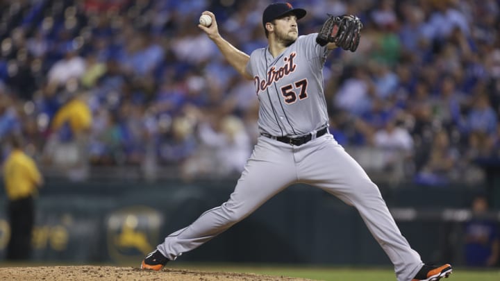 Judge reinstates sexual assault charges against pitcher Evan Reed