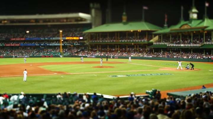 Dodgers drive past Diamondbacks in Opening Day in Australia Dodgers drive past Diamondbacks in Opening Day in Australia