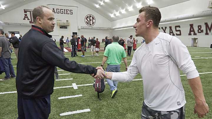 Texans deciding between Jadeveon Clowney, Johnny Manziel at No. 1, per report Texans deciding between Jadeveon Clowney, Johnny Manziel at No. 1, per report