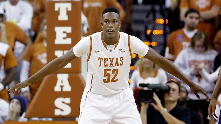 Weekend Picks: Texas-Kentucky, Gonzaga-Arizona lead matchups Weekend Picks: Texas-Kentucky, Gonzaga-Arizona lead matchups