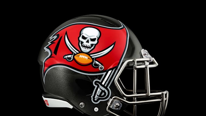 'More menacing skull' highlights Tampa Bay Buccaneers giant logo on helmet 'More menacing skull' highlights Tampa Bay Buccaneers giant logo on helmet