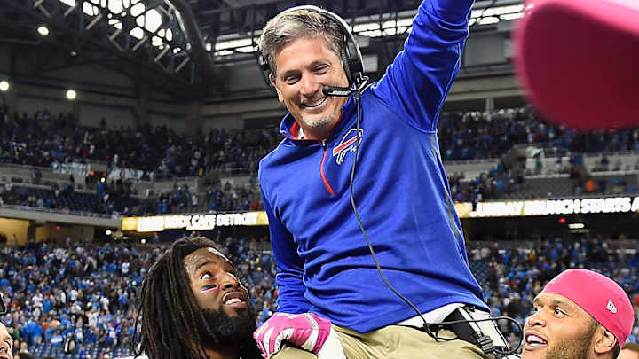 Lions' Golden Tate blasts Jim Schwartz being carried off field