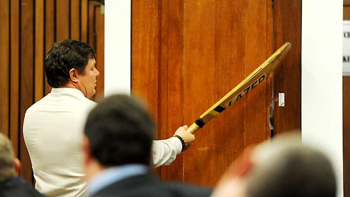 Pistorius defense attacks forensic analyst's testimony