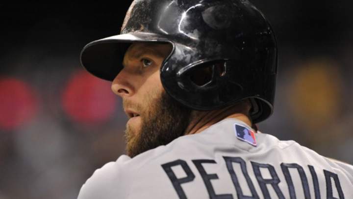Report: No wrist fracture for Red Sox 2B Dustin Pedroia