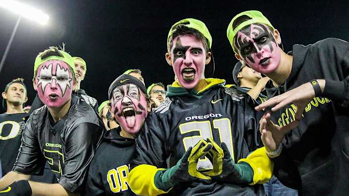 College Superfans, Week 6