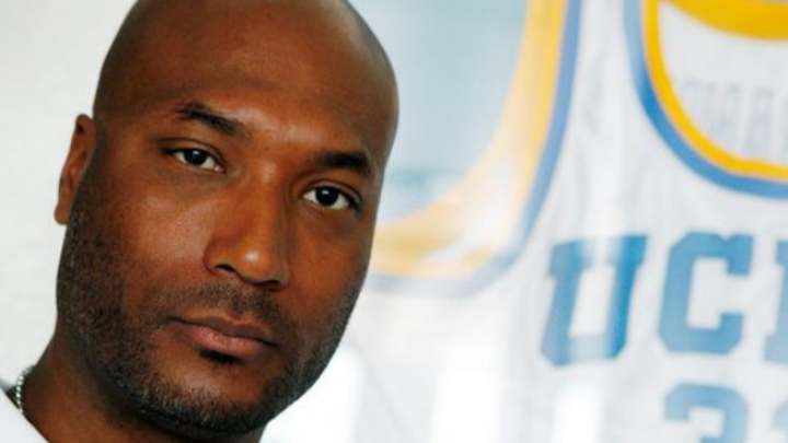 Judge orders settlement talks in Ed O'Bannon, Sam Keller cases Judge orders settlement talks in Ed O'Bannon, Sam Keller cases