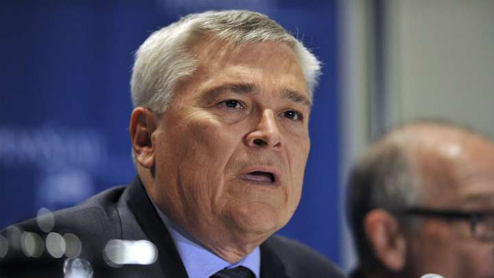 Penn State president Eric Barron will review Freeh Report