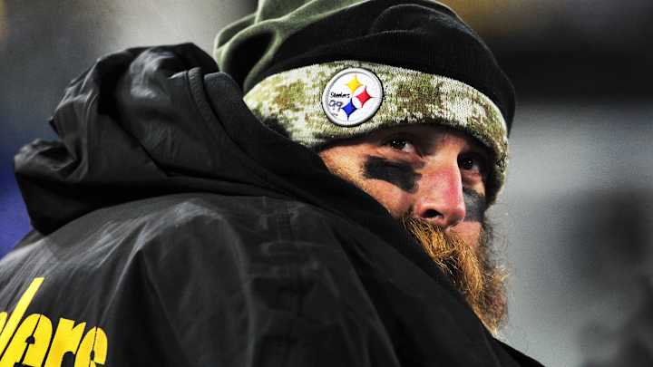 Report: Pittsbugh Steelers believe DE Brett Keisel has torn triceps