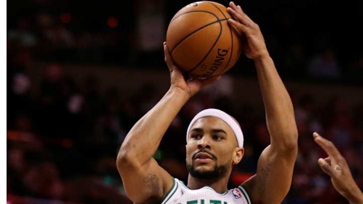 Report: Milwaukee Bucks close to signing Jerryd Bayless