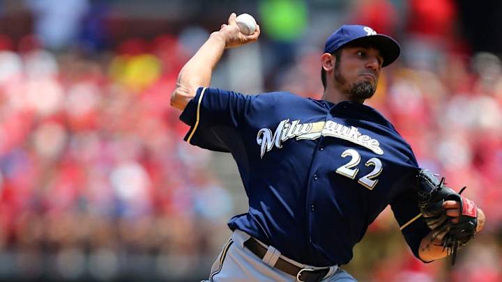 Brewers' Matt Garza leaves start with left oblique strain