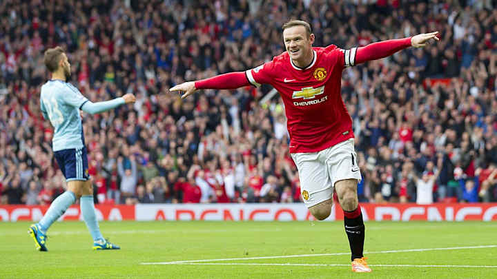 Wayne Rooney scores, sent off as Manchester United defeats West Ham