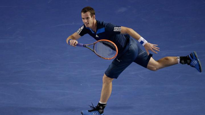Andy Murray reels 23 straight points in second-round win at Australian Open